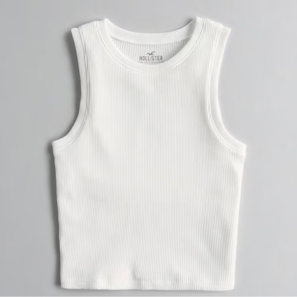 Hollister Tops - Hollister white basic crop tank top